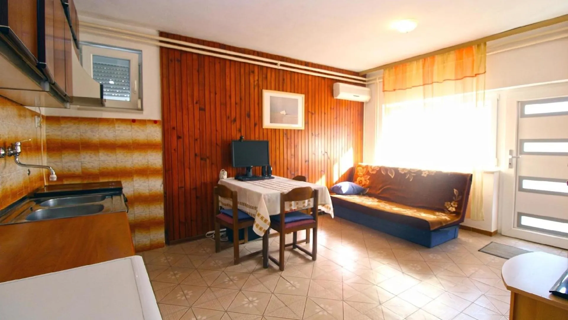 Ferienwohnung Fuer 3 Personen Ca 35 Qm In Pula, Istrien Istrische Riviera Apartment