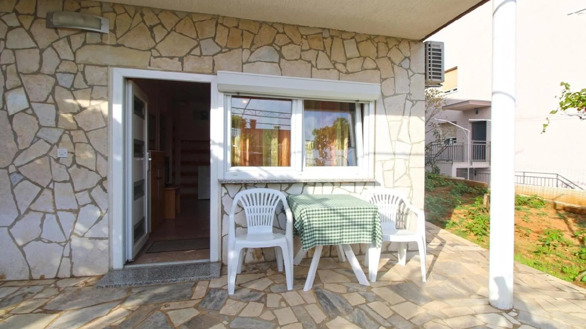 Ferienwohnung Fuer 3 Personen Ca 35 Qm In Pula, Istrien Istrische Riviera